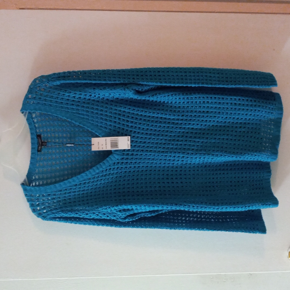 Adorable long sleeve mesh sweater